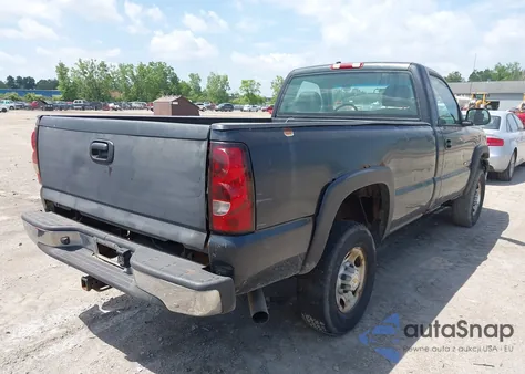 2004 Chevrolet Silverado C2500 Heavy Duty из США, поврежденный, VIN 1GCHC24U24E155564